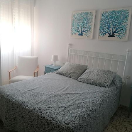 Ferienwohnung Piso Familiar Con Piscina Y Aparcamiento En Torre Del Mar - Edificio Ronda I Exterior foto