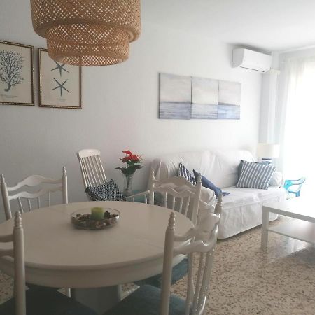Ferienwohnung Piso Familiar Con Piscina Y Aparcamiento En Torre Del Mar - Edificio Ronda I Exterior foto