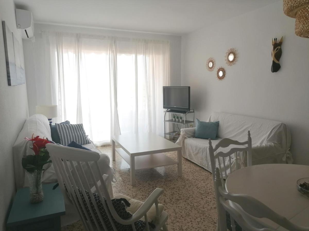 Ferienwohnung Piso Familiar Con Piscina Y Aparcamiento En Torre Del Mar - Edificio Ronda I Exterior foto