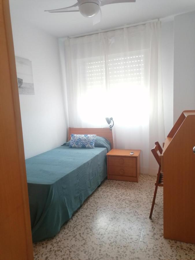 Ferienwohnung Piso Familiar Con Piscina Y Aparcamiento En Torre Del Mar - Edificio Ronda I Exterior foto